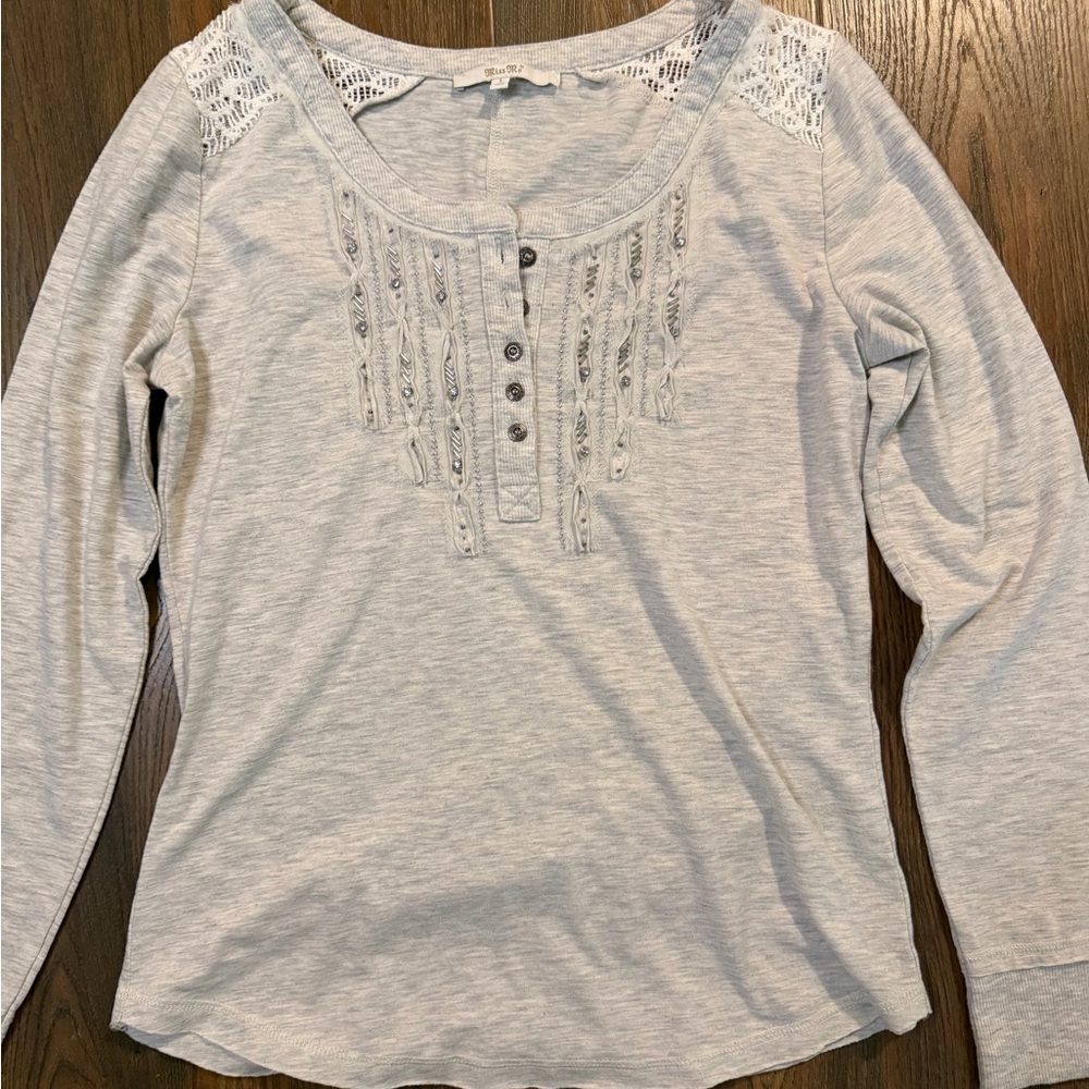Y2K Miss Me Light Gray Lace Accent Long Sleeve Henley Top